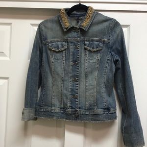 💥🌈Tahari Jean Jacket w wood beading